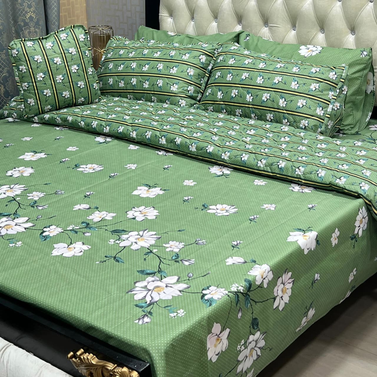 Green Floral Bedsheet