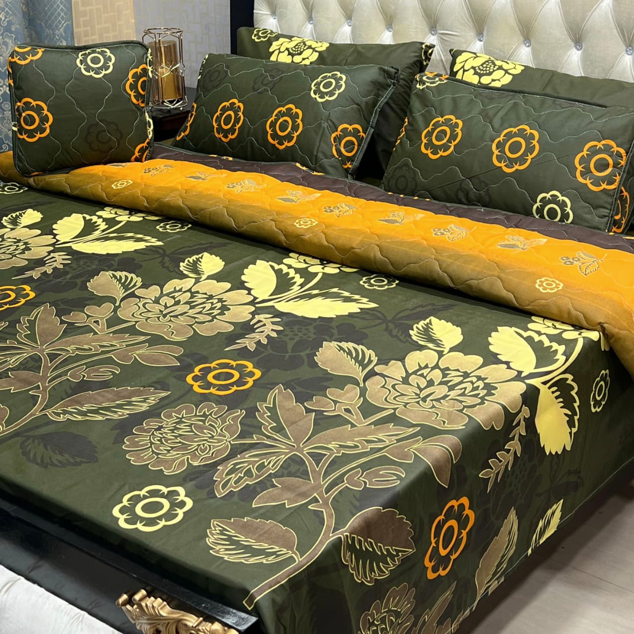 Black Golden Pattern Bedsheet